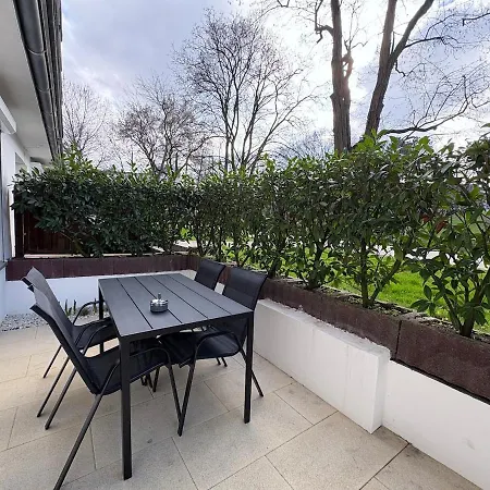 In Innenstadt- Mit Terrasse * Бремен