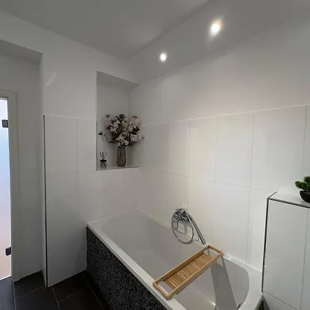 Apartment In Innenstadt- Mit Terrasse