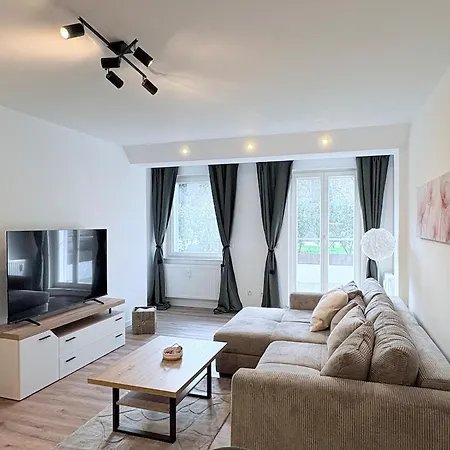 Апартаменти In Innenstadt- Mit Terrasse *